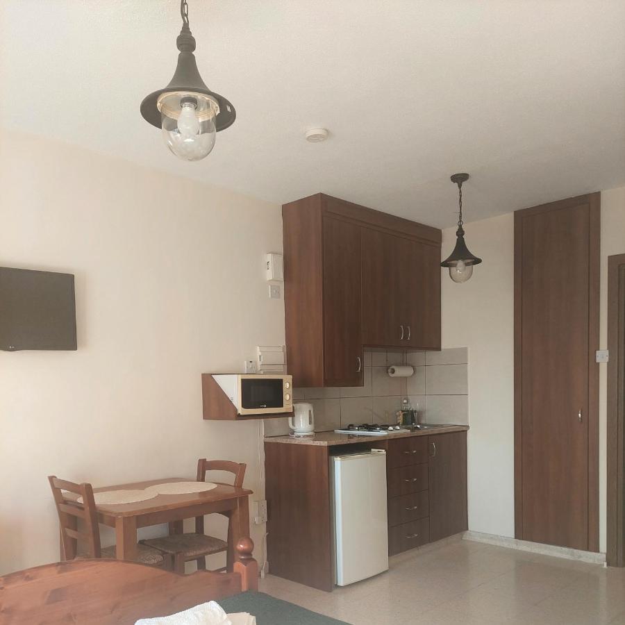 Apartamento Estia Vasilis Manoli Ayia Napa Exterior foto