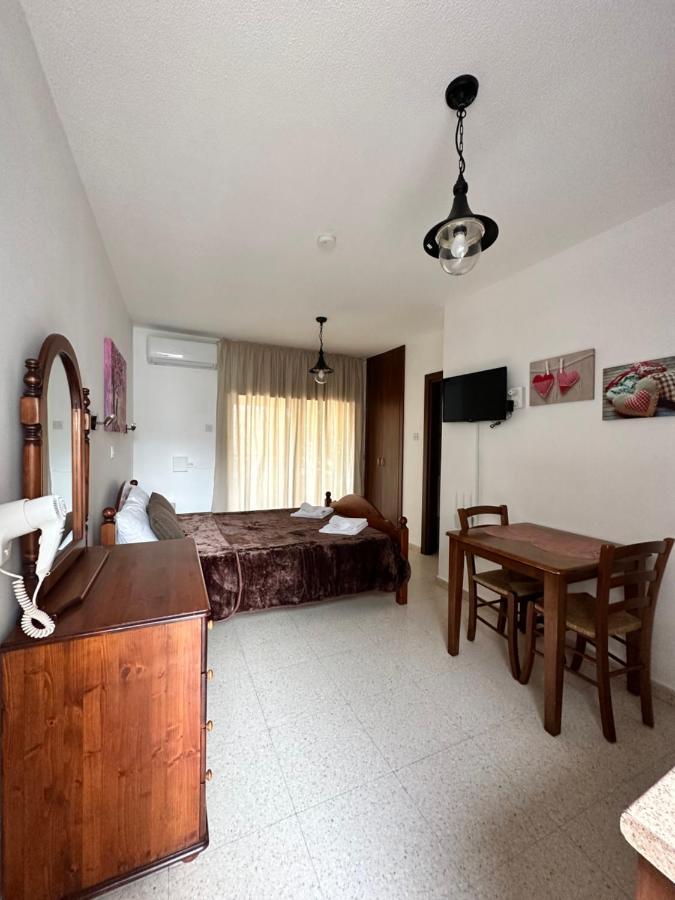 Apartamento Estia Vasilis Manoli Ayia Napa Exterior foto